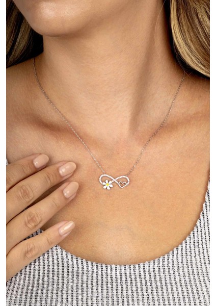 Beyaz Altın Kaplama Sonsuzluk Kalp Papatya Üçlüsü Kadın Gümüş Kolye fiyatları