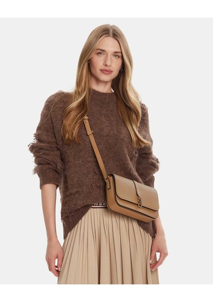 Libre Kadın Kapaklı Çapraz Askılı Çanta fiyatları