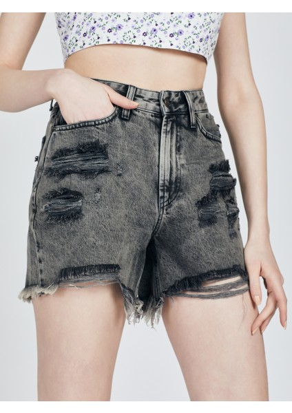 2027469 Kadın Shorts