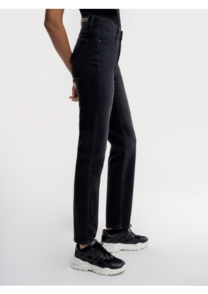 Elena Slim Fit Kadın Pantolon