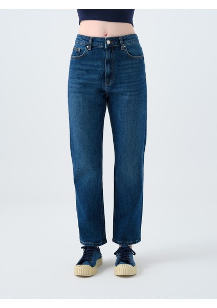 Comfort Straight Comfort Fit Kadın Pantolon