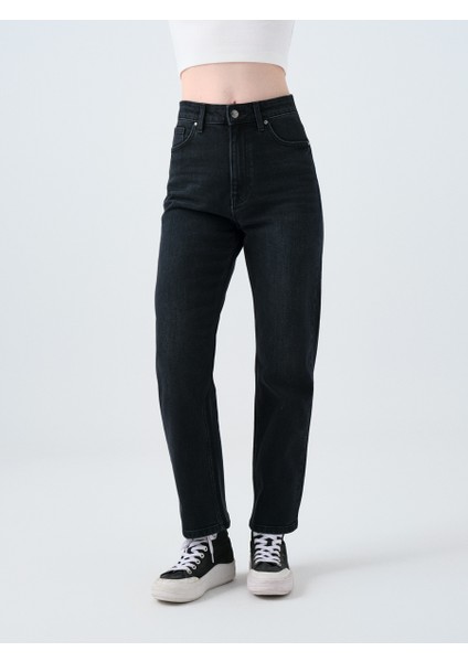 Comfort Straight Comfort Fit Kadın Pantolon