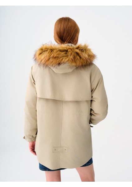 Regular Fit Kadın Mont