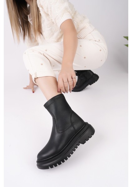 Pita Kalın Taban Fermuarlı Kadın Bot fiyatları