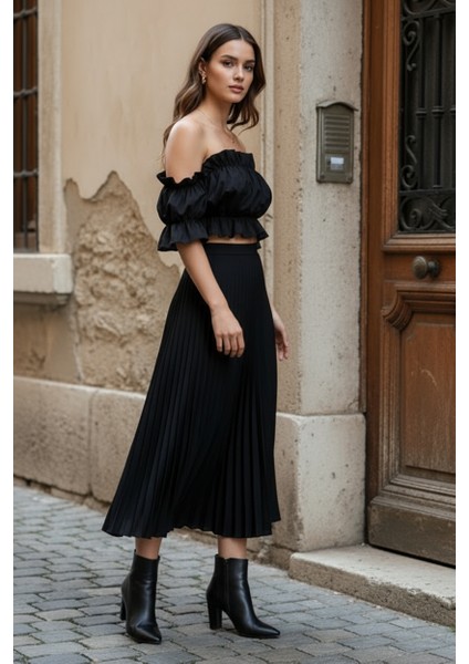 Madonna Yaka Kadın Bluz – Lastik Detaylı Rahat Kesim fiyatları