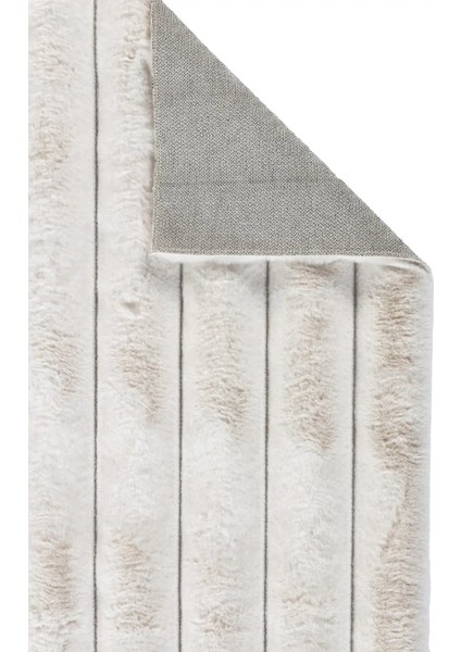 Linio Peluş Halı 8052 Krem fırsatları