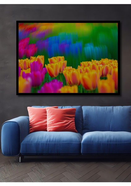 Çerçeve Görünümlü Rüya Gibi Lale Bahçesi Yağlı Boya Görünümlü Dekoratif Ahşap Ofis Kare Tablo