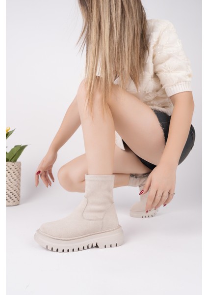 Sueva Süet Kalın Taban Fermuarlı Kadın Bot fiyatları