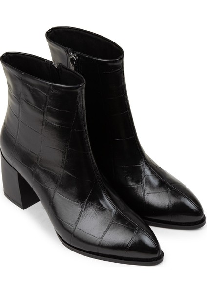 Kadın Siyah Fermuarlı Bot - K0945ZSYHC01 modelleri