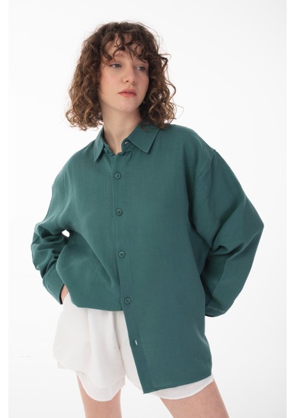 R-6048 Ayaklı Yaka Arka Roba Detaylı Uzun Kol Müslin Gömlek fiyatları