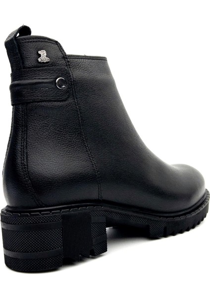 1950811K Kadın Hakiki Deri Kalın Taban Fermuarlı Kısa Bot fiyatları