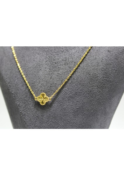 14 Ayar Gerçek Altın Dorikalı Yonca Kolye fırsatları