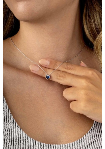 Mavi Taşlı Kalp Minimal Kadın Gümüş Kolye