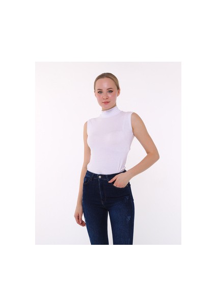 Kadın Siyah Beyaz 2'li Kolsuz Yarım Balıkçı Yaka Body fırsatları