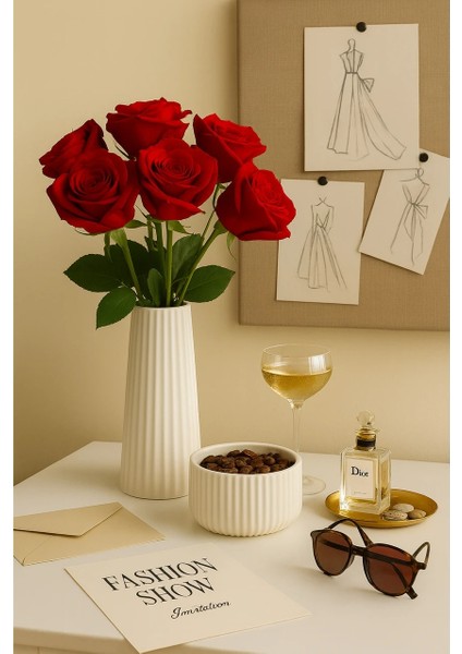 19 cm Modern Dekorasyon Için Şık Beyaz Çizgili Çiçek Vazo - Minimalist ve Zarif Vazo Modelleri fiyatları