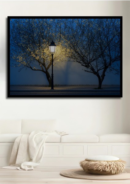 Çerçeve Görünümlü Gece Çiçekleri ve Lamba Yağlı Boya Görünümlü Dekoratif Ahşap Ofis Kare Tablo