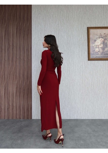 Uzun Kol Drapeli Yırtmaçlı Elbise indirimleri