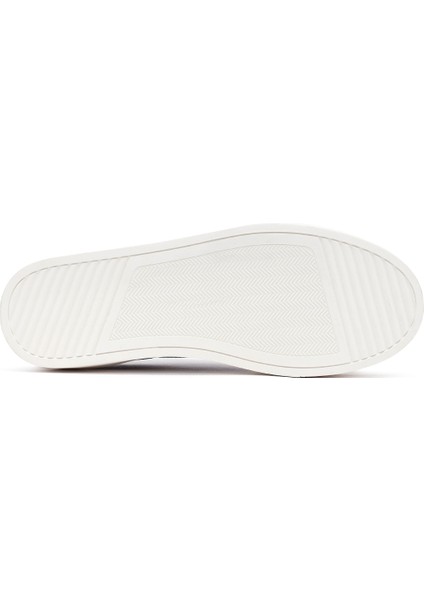 Kadın Siyah Bağcıklı Kalın Tabanlı Sneaker 25AFD430918 fırsatları