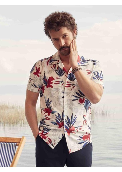 Kırmızı Erkek Regular Fit Apaç Yaka Kısa Kol Gömlek