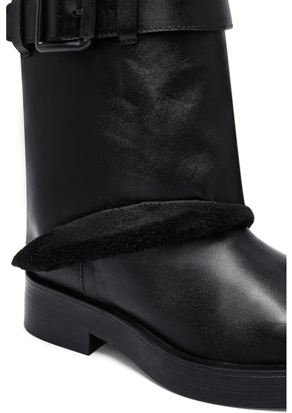 Kadın Siyah Tokalı Biker Deri Bot 25WFD202618