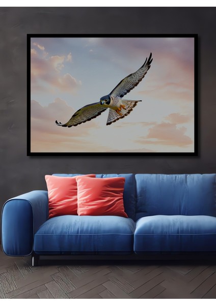 Çerçeve Görünümlü Gökyüzünde Süzülen Şahin Yağlı Boya Görünümlü Dekoratif Ahşap Ofis Kare Tablo
