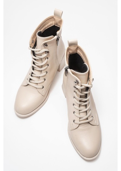 Kadın Topuklu Kancalı Bağcıklı Bot Bej Cilt indirimleri