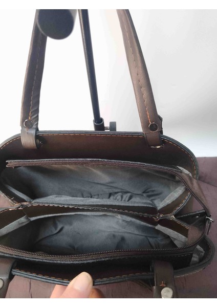 Kadın Kutu Model El ve Omuz Çantası indirimleri