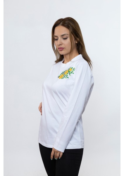 Kadın Beyaz Uzun Kollu Çiçek Baskılı Tshırt fiyatları