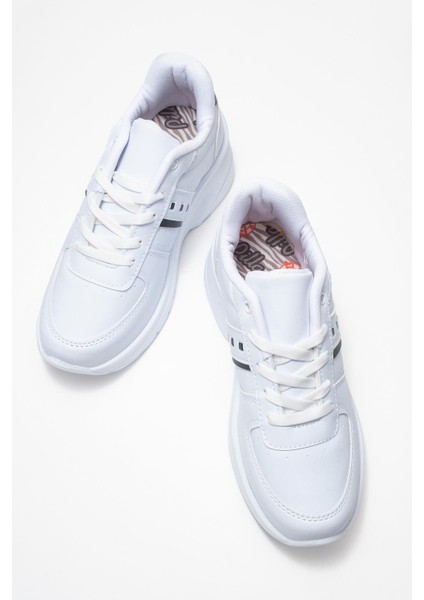 Kadın Spor Ayakkabı; Beyaz Siyah indirimleri