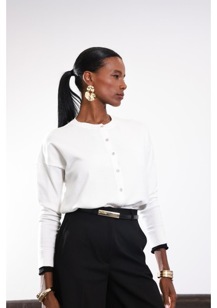 Ekru Kol Biyeli Basic Hırka 241040