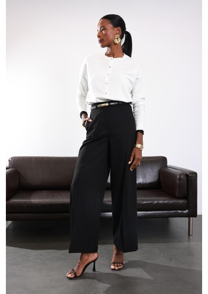 Ekru Kol Biyeli Basic Hırka 241040