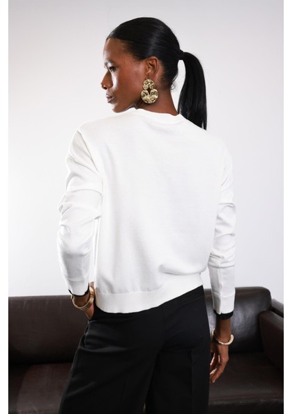 Ekru Kol Biyeli Basic Hırka 241040