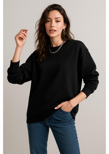 Kadın Siyah Bisiklet Yaka Oversize Sweatshirt modelleri
