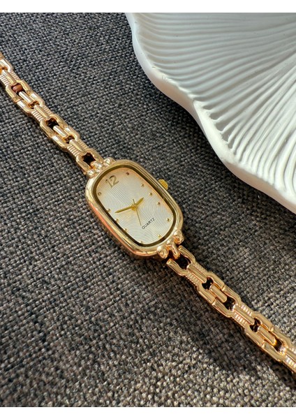 Retro Minimal Zincir Kordon Vintage Kadın Kol Saati