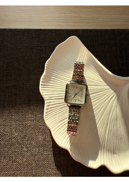 Retro Minimal Metal Kordon Vintage Kadın Kol Saati Kare