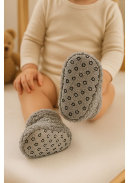 Bebek & Çocuk Kaydırmaz Tabanlı Ev Botu / Panduf / Kışlık Peluş Bot Gri Renk modelleri