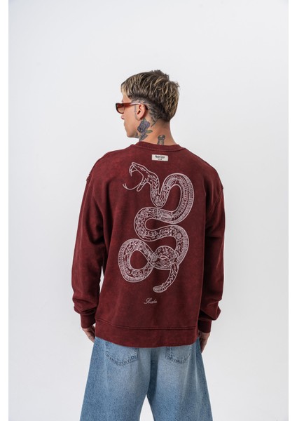 Erkek Snake Nakışlı Yıkamalı Bisiklet Yaka Oversize Sweatshirt Bordo