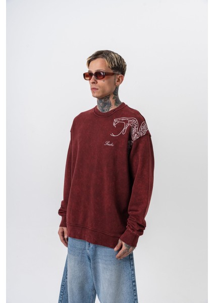 Erkek Snake Nakışlı Yıkamalı Bisiklet Yaka Oversize Sweatshirt Bordo modelleri