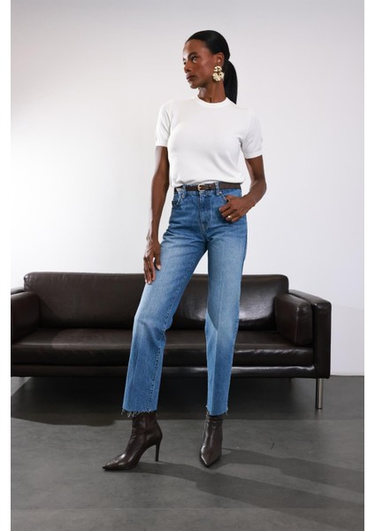 Mavi Straight Fit Yıkamalı Jean 103