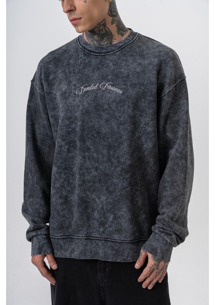 Erkek Divided Baskılı Yıkamalı Bisiklet Yaka Oversize Sweatshirt Siyah indirimleri