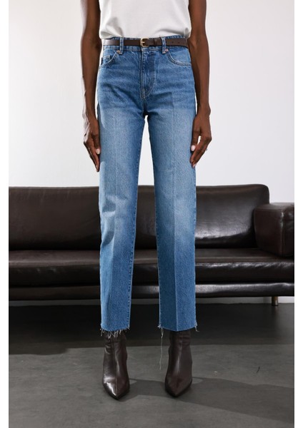 Mavi Straight Fit Yıkamalı Jean 103 fırsatları
