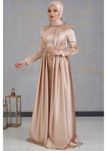 Karaca Önü Drapeli Aplikli Tesettür Abiye Gold