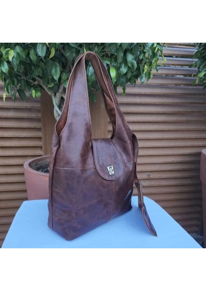 Randy Kapaklı Hakiki Deri Antik Kahve Omuz Çantası modelleri