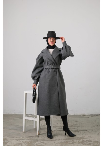 Balon Kol Kemer Detaylı Astarlı Kadın Kaşe Kaban