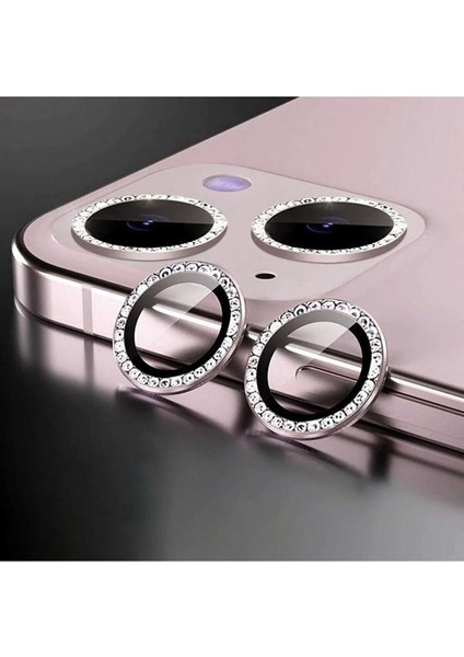 (Kaliteyi Bozmaz) iPhone 13 / (Kaliteyi Bozmaz) iPhone 13 Mini Uyumlu Taşlı Pembe Çerçeveli Kamera Lensi Koruyucu