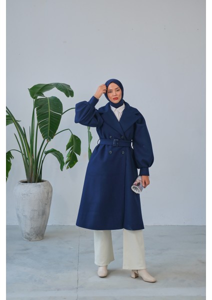 Balon Kol Kemer Detaylı Astarlı Kadın Kaşe Kaban