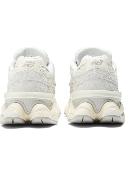 9060 Kadın Spor Ayakkabı fırsatları