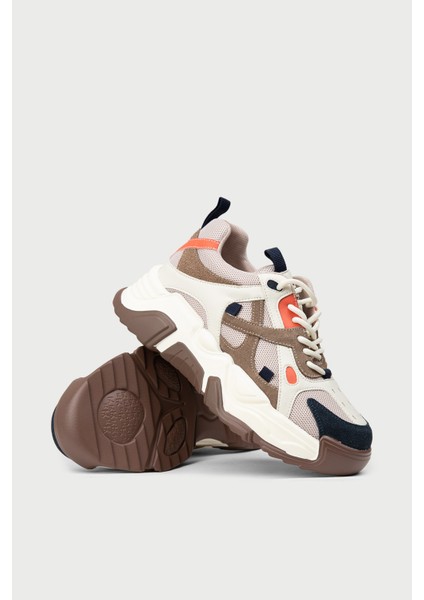 Kadın Bej Sneaer Ayakkabı - 25371ZBEJC01 modelleri