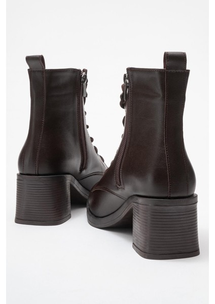 Kadın Topuklu Kancalı Bağcıklı Bot Kahve Cilt fırsatları