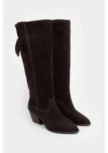 Amaris Bitter Kahve Süet Hakiki Deri Sivri Burun Kalın Topuklu Toka Detay Kadın Çizme fırsatları